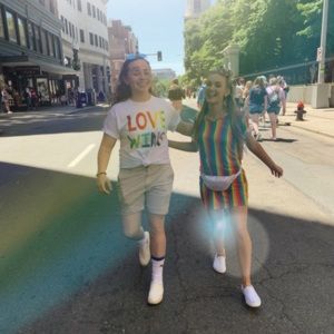 Meet your Posher, Ariana